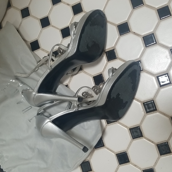 Stuart Weitzman Sandals 8 M - Picture 2 of 9